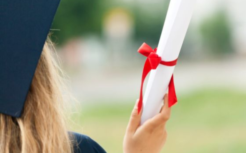 bang-dai-hoc-online-co-gia-tri-khong Bằng đại học online có giá trị không?