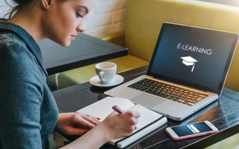 co-nen-hoc-he-dao-tao-tu-xa-hay-khong Có nên học hệ đào tạo từ xa hay không?